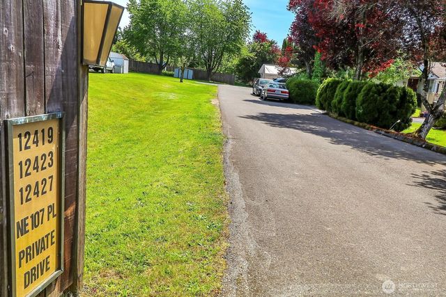 12419 NE 107th Place, Kirkland, WA 98033