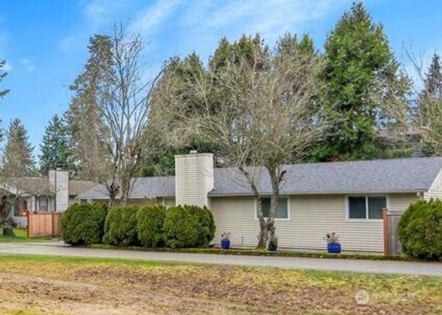 12419 NE 107th Place, Kirkland, WA 98033