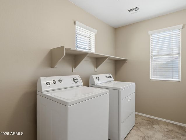 2472 E BOSTON Street, Gilbert, AZ 85295