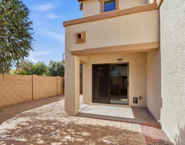 2472 E BOSTON Street, Gilbert, AZ 85295