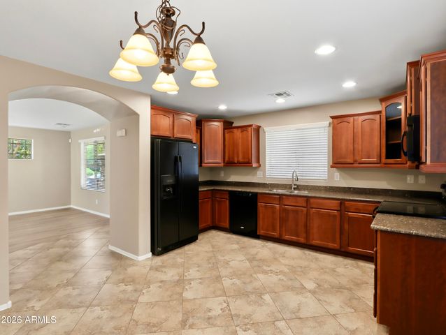 2472 E BOSTON Street, Gilbert, AZ 85295