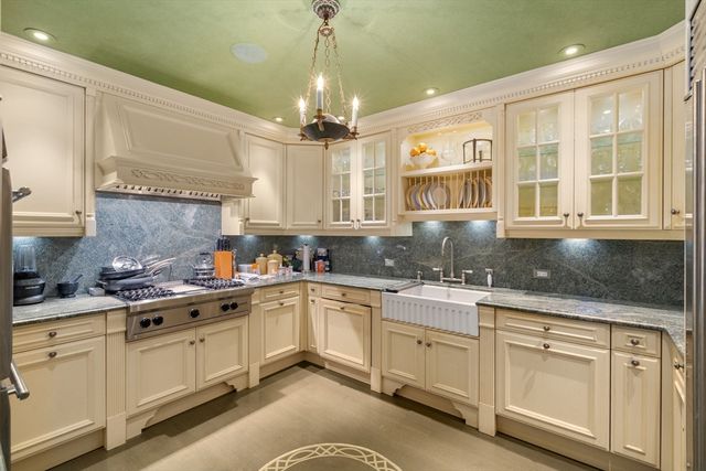 316 Beacon St Penthouse, Boston, MA 02116