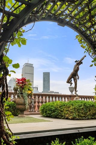 316 Beacon St Penthouse, Boston, MA 02116