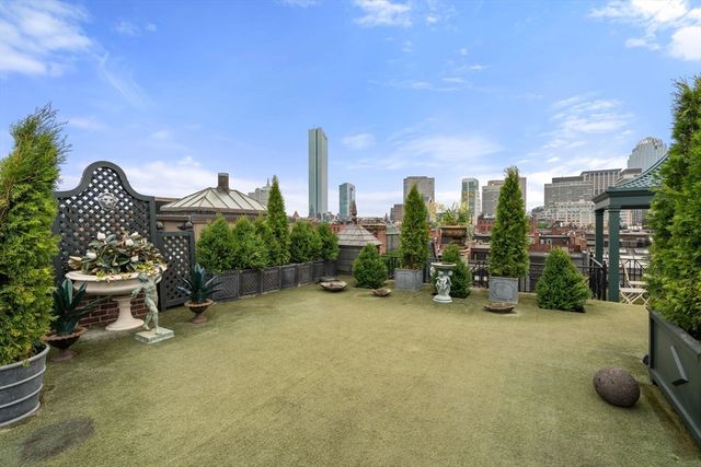 316 Beacon St Penthouse, Boston, MA 02116