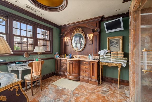 316 Beacon St Penthouse, Boston, MA 02116