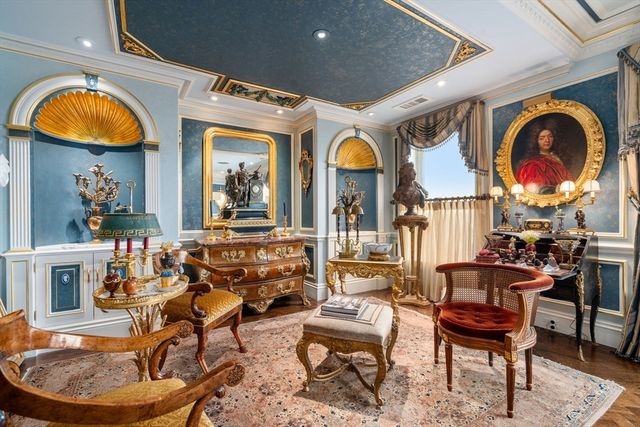 316 Beacon St Penthouse, Boston, MA 02116