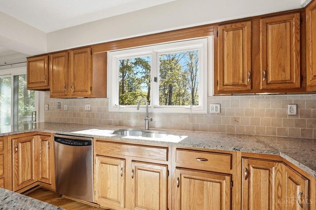 3843 Blackwood Court, Blue Ash, OH 45236
