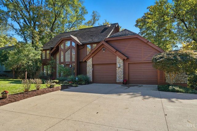 3843 Blackwood Court, Blue Ash, OH 45236