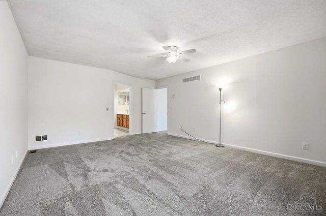3843 Blackwood Court, Blue Ash, OH 45236
