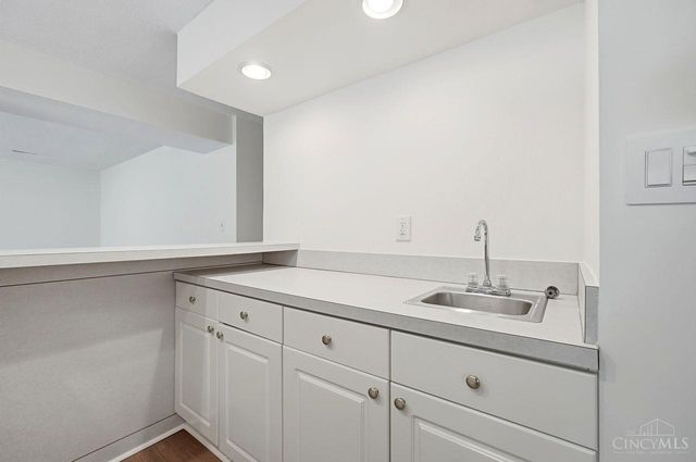 3843 Blackwood Court, Blue Ash, OH 45236