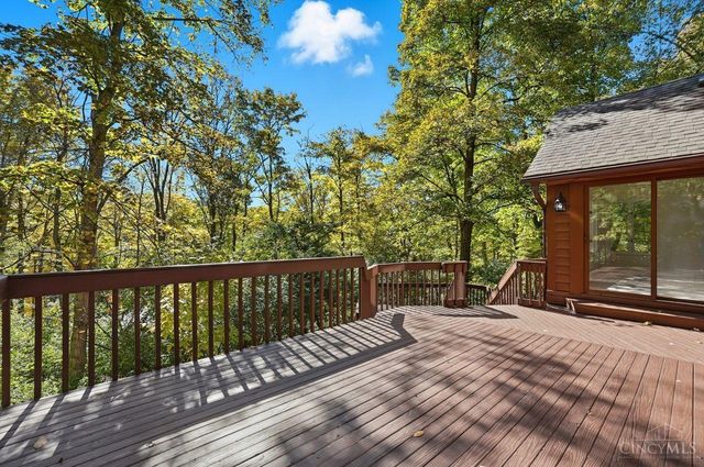 3843 Blackwood Court, Blue Ash, OH 45236