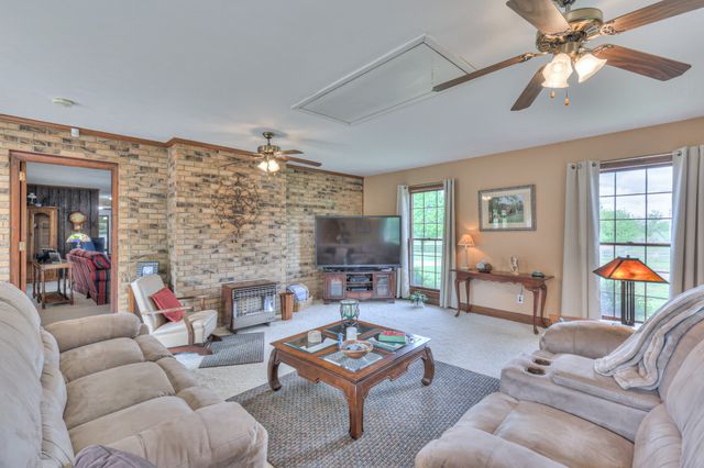 117 Brights Ln, Gallatin, TN 37066