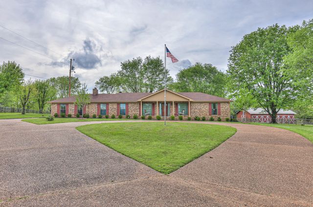 117 Brights Ln, Gallatin, TN 37066