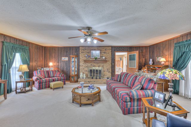 117 Brights Ln, Gallatin, TN 37066
