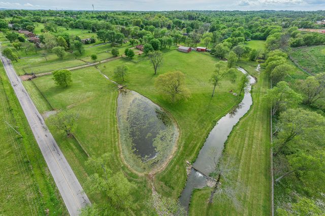 117 Brights Ln, Gallatin, TN 37066