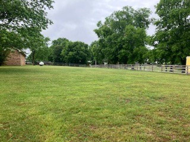 117 Brights Ln, Gallatin, TN 37066