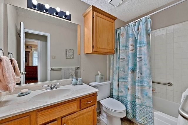 504 Anthony Drive, Euless, TX 76039