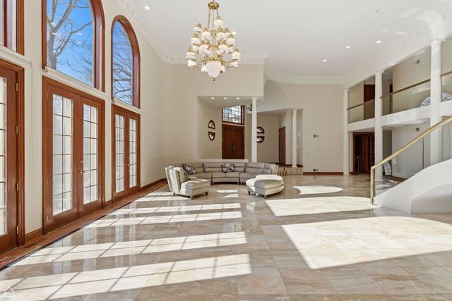 260 Beech Street, Highland Park, IL 60035