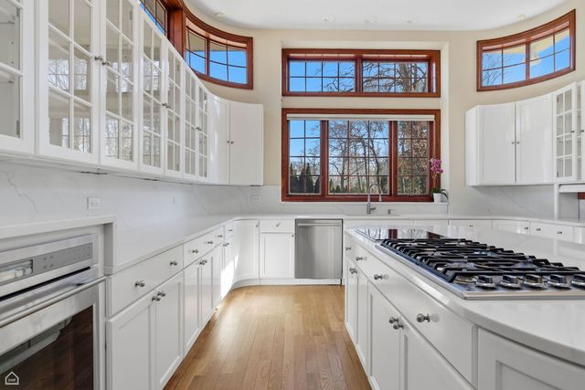 260 Beech Street, Highland Park, IL 60035