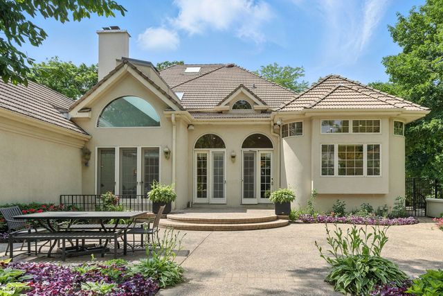 260 Beech Street, Highland Park, IL 60035