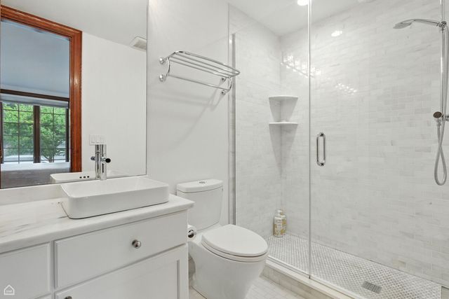 260 Beech Street, Highland Park, IL 60035