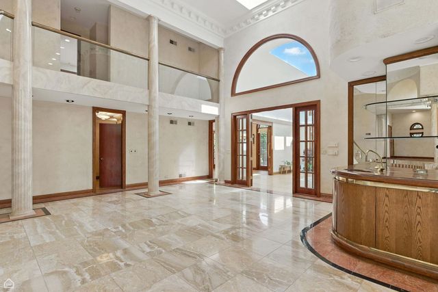 260 Beech Street, Highland Park, IL 60035