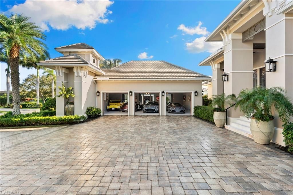 26180 Woodlyn DR, BONITA SPRINGS, FL 34134 — photo 5