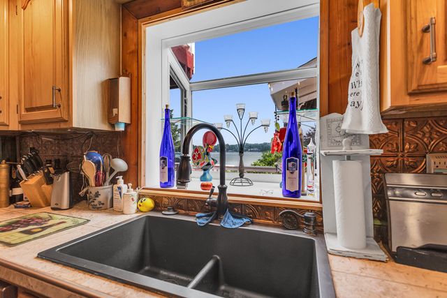 7596 Wadding Drive, Cambridge Twp, MI 49265