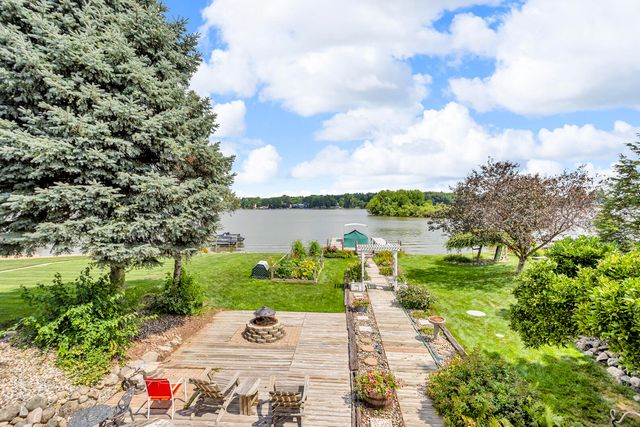 7596 Wadding Drive, Cambridge Twp, MI 49265