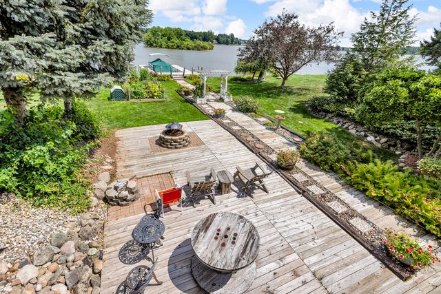 7596 Wadding Drive, Cambridge Twp, MI 49265