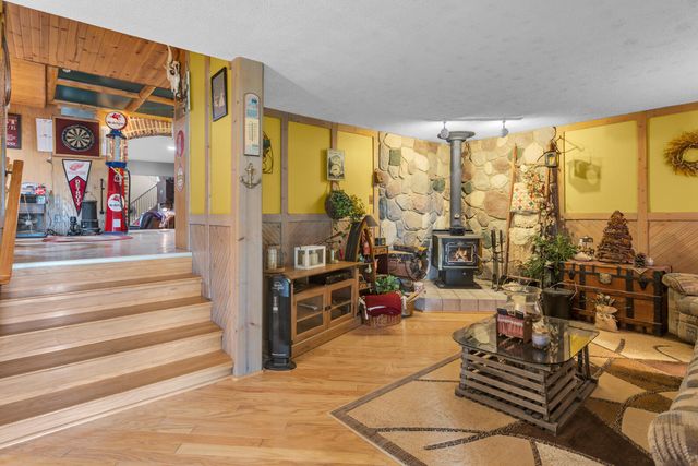 7596 Wadding Drive, Cambridge Twp, MI 49265