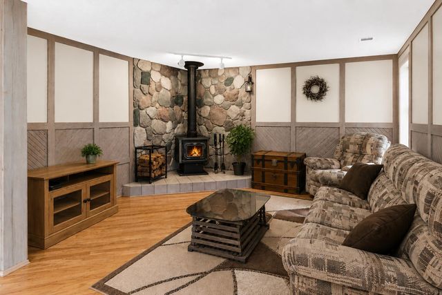 7596 Wadding Drive, Cambridge Twp, MI 49265