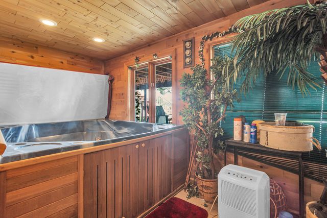 7596 Wadding Drive, Cambridge Twp, MI 49265