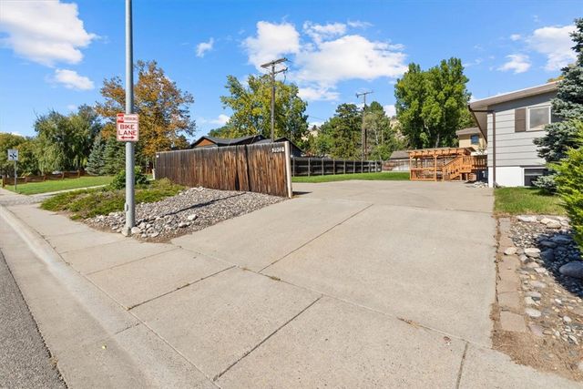 2902 Glenwood Lane, Billings, MT 59102