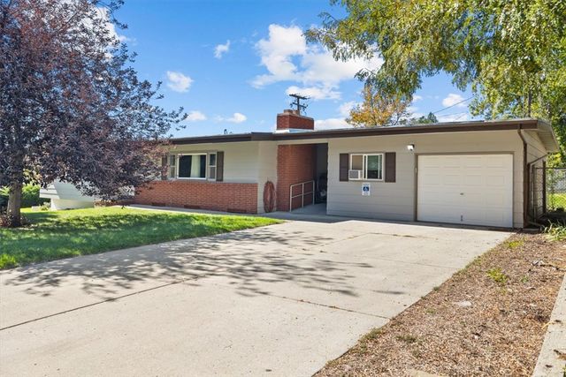 2902 Glenwood Lane, Billings, MT 59102