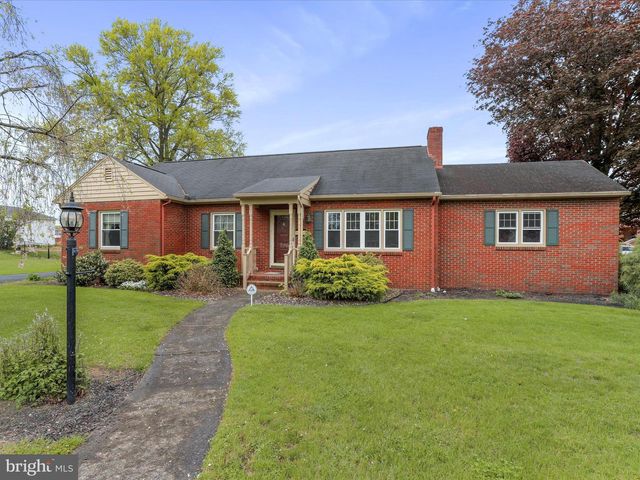 128 ORCHARD CIRCLE, Greencastle, PA 17225