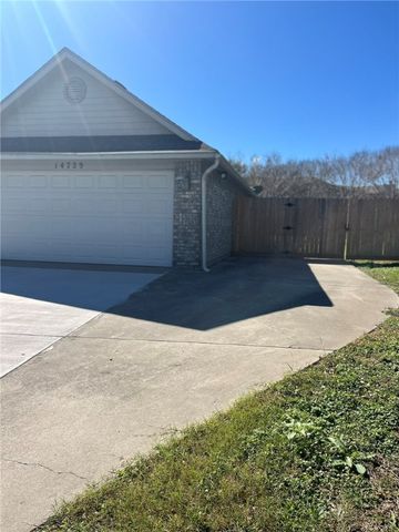 14729 Powell Dr, Corpus Christi, TX 78410