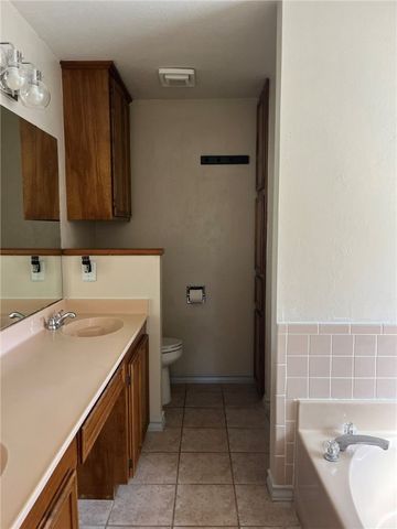 14729 Powell Dr, Corpus Christi, TX 78410