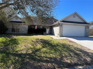 14729 Powell Dr, Corpus Christi, TX 78410