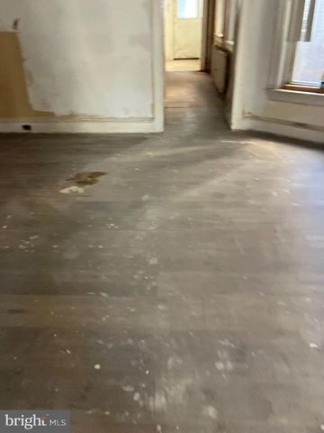 172 W LOUDEN ST, Philadelphia, PA 19120