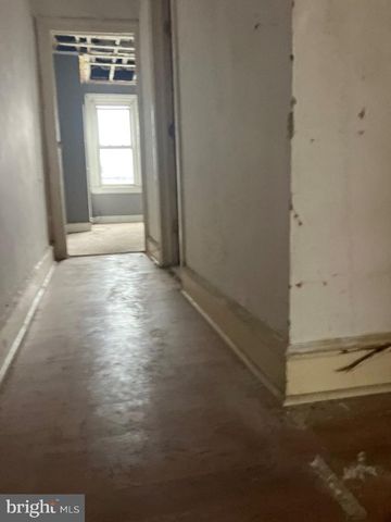 172 W LOUDEN ST, Philadelphia, PA 19120
