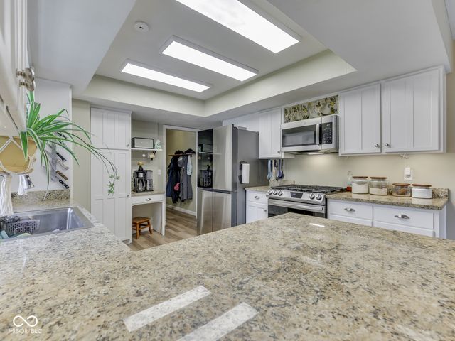 504 Oak Boulevard South Drive, Greenfield, IN 46140