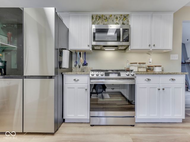 504 Oak Boulevard South Drive, Greenfield, IN 46140