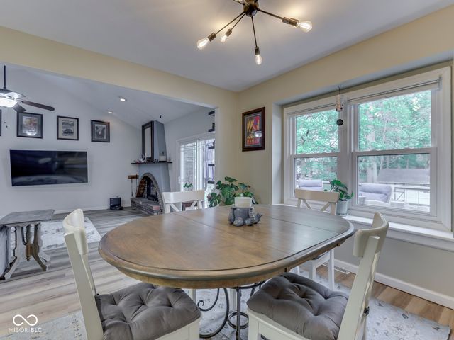 504 Oak Boulevard South Drive, Greenfield, IN 46140