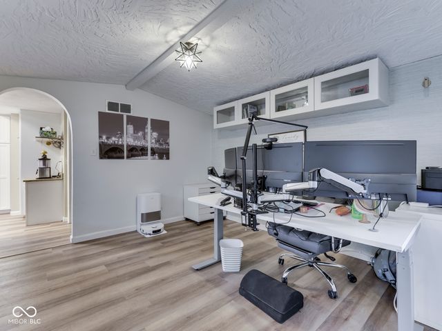 504 Oak Boulevard South Drive, Greenfield, IN 46140