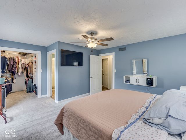 504 Oak Boulevard South Drive, Greenfield, IN 46140