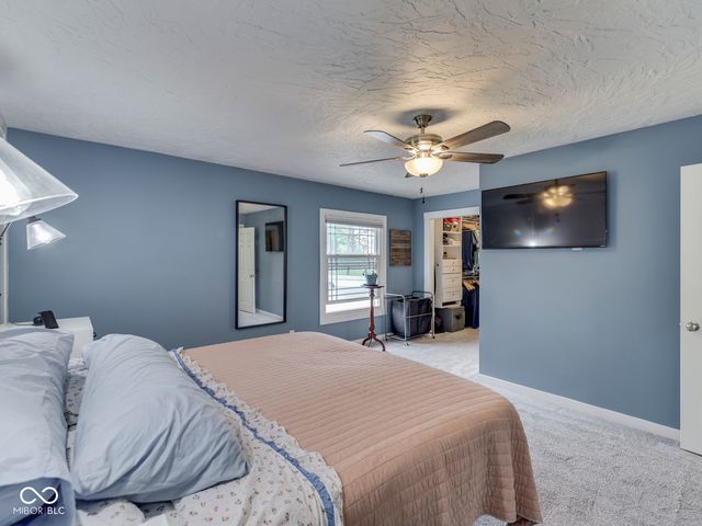 504 Oak Boulevard South Drive, Greenfield, IN 46140