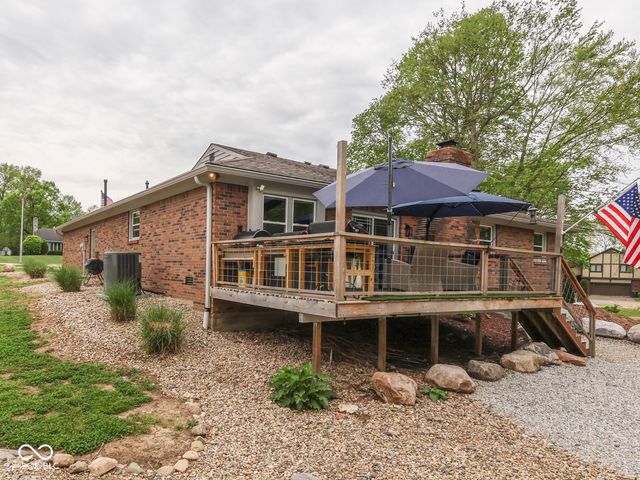 504 Oak Boulevard South Drive, Greenfield, IN 46140