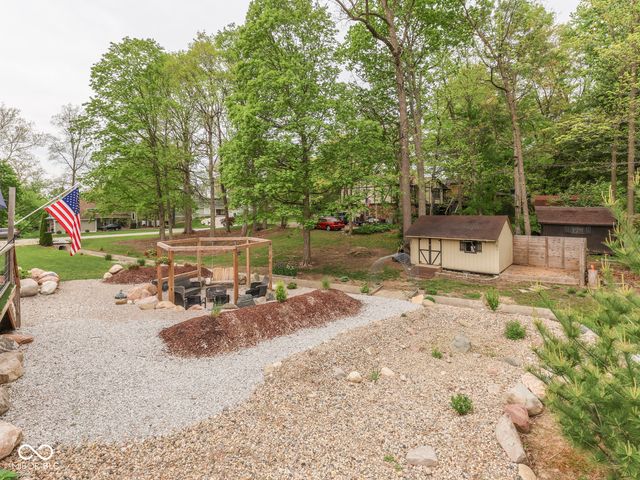 504 Oak Boulevard South Drive, Greenfield, IN 46140