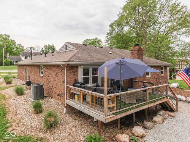 504 Oak Boulevard South Drive, Greenfield, IN 46140